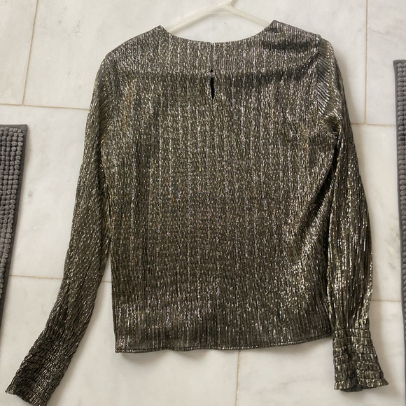 Beautiful sparkly Banana Republic long sleeve top size small - Picture 7 of 7
